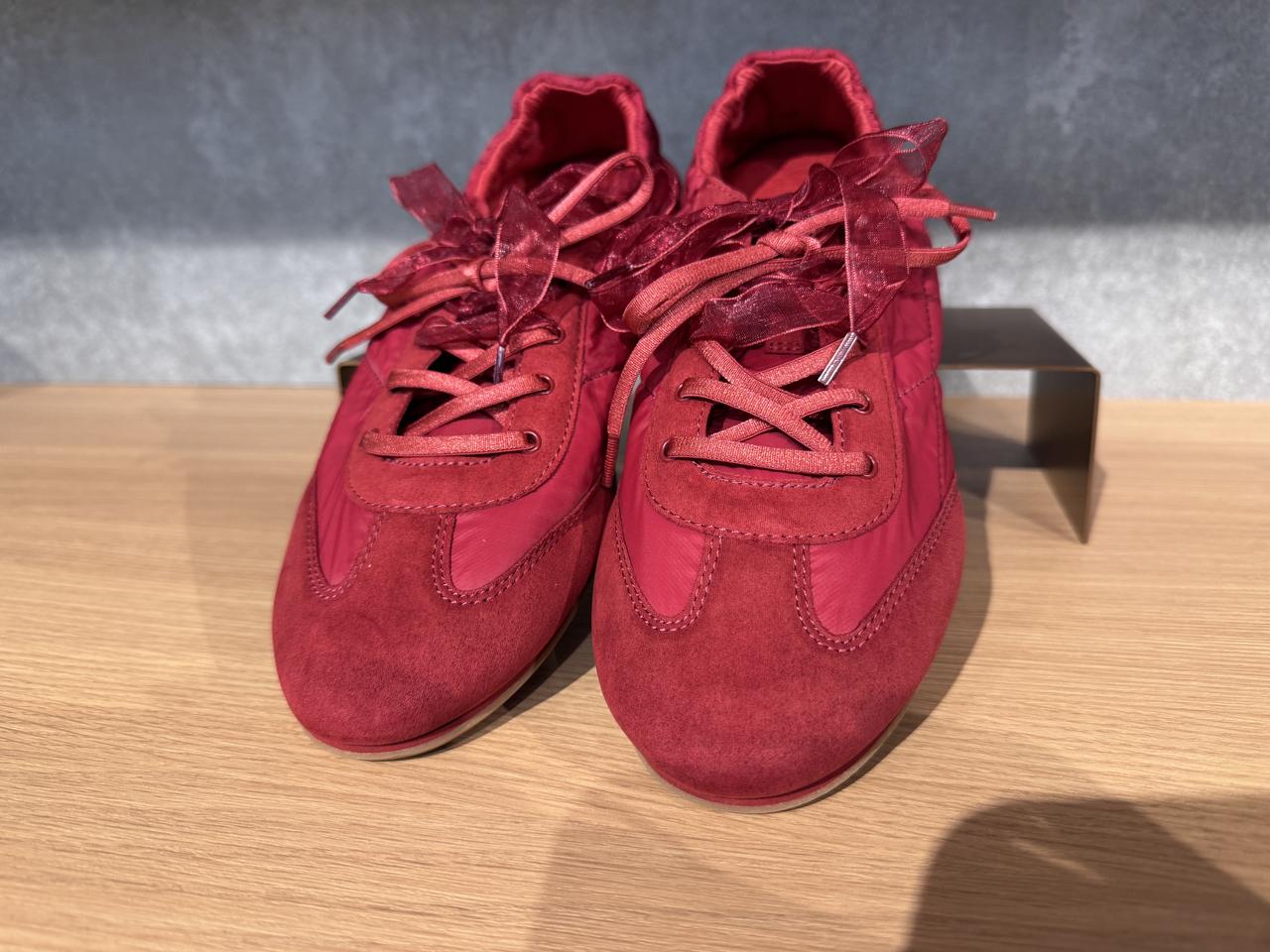 画像2: ベラ・ハディッドも着用♡VIVAIAの新作「Yancy」で叶える軽やかスニーカースタイル