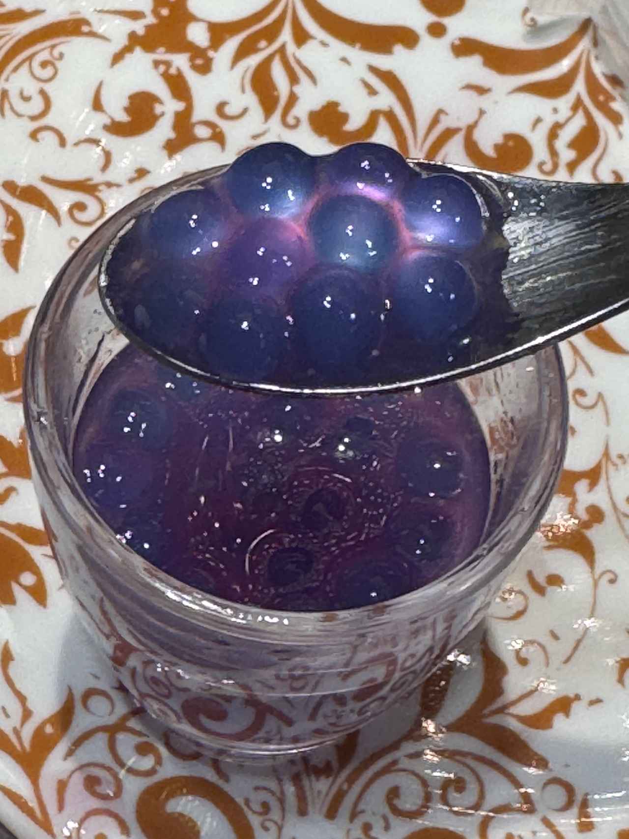 画像: パープルに変化