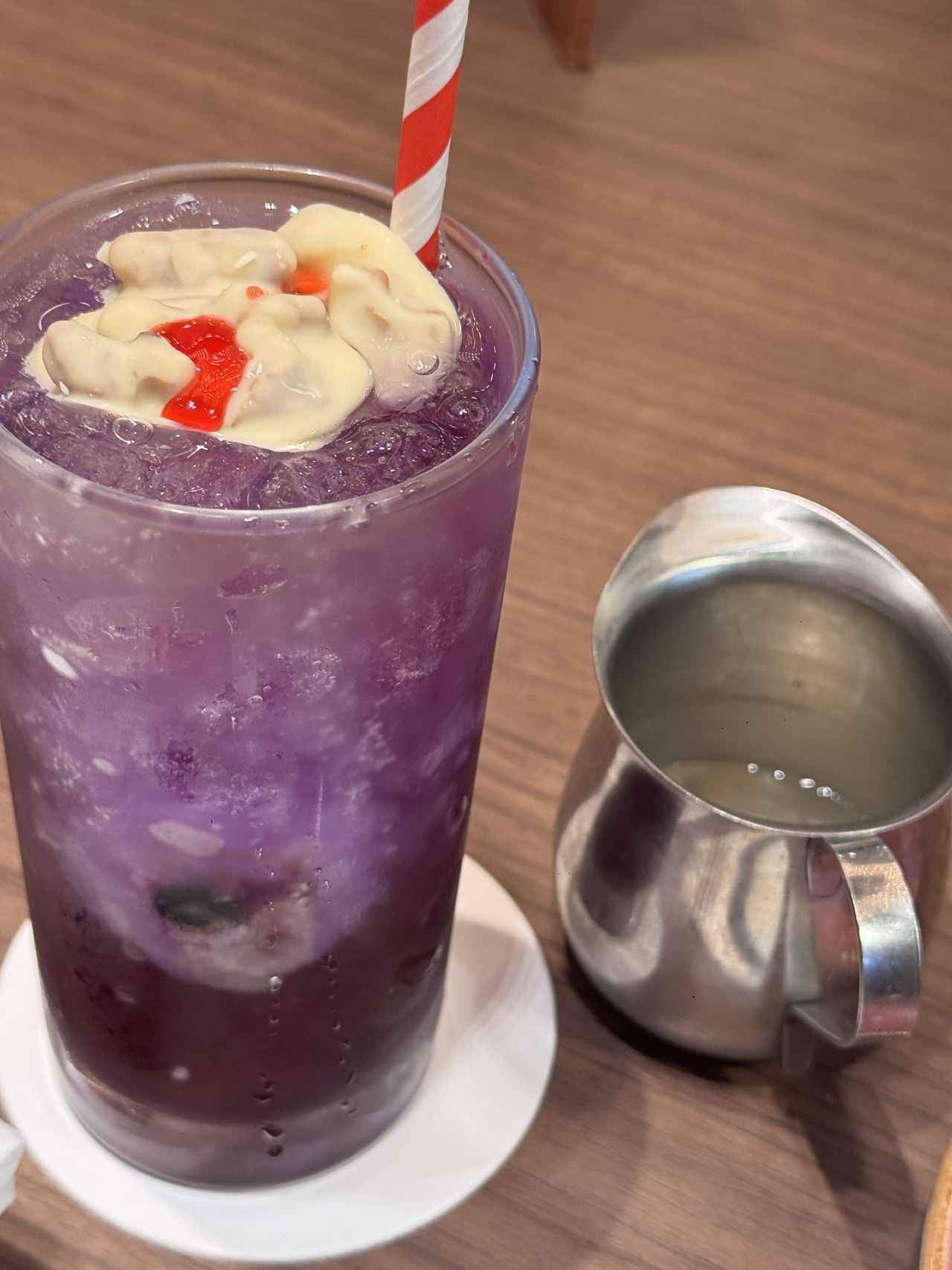 画像: パープル・アイ・ソーダ (ノンアルコール)1,702円 (税込・サービス料込み)