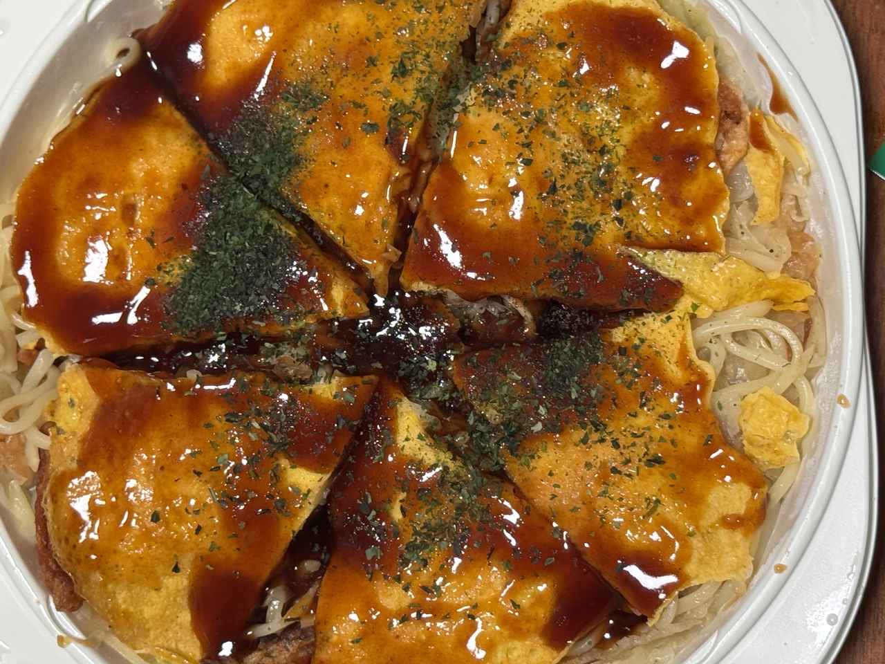 画像2: 本場広島の味をレンチンで♡創業75年の老舗「みっちゃん総本店」冷凍お好み焼が全国で話題！