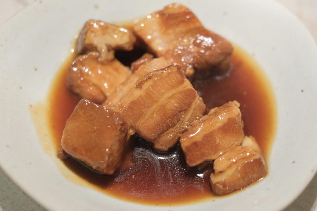 画像: ●じっくり煮込んだ 極ほろっ豚角煮