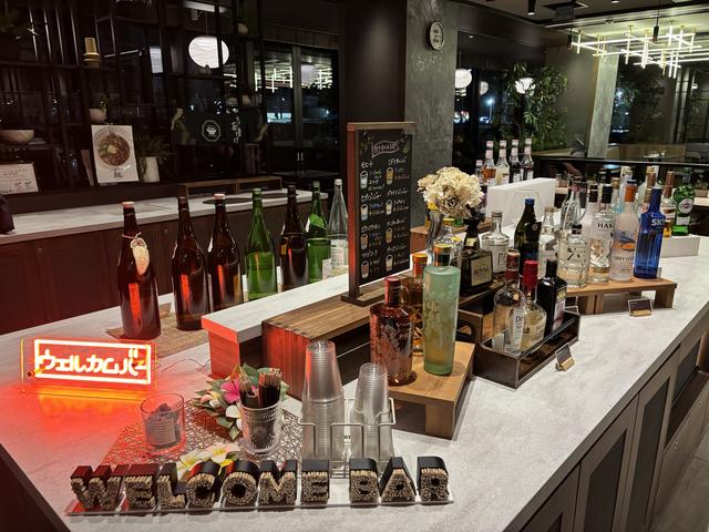 画像1: ラウンジで過ごす贅沢な夜時間