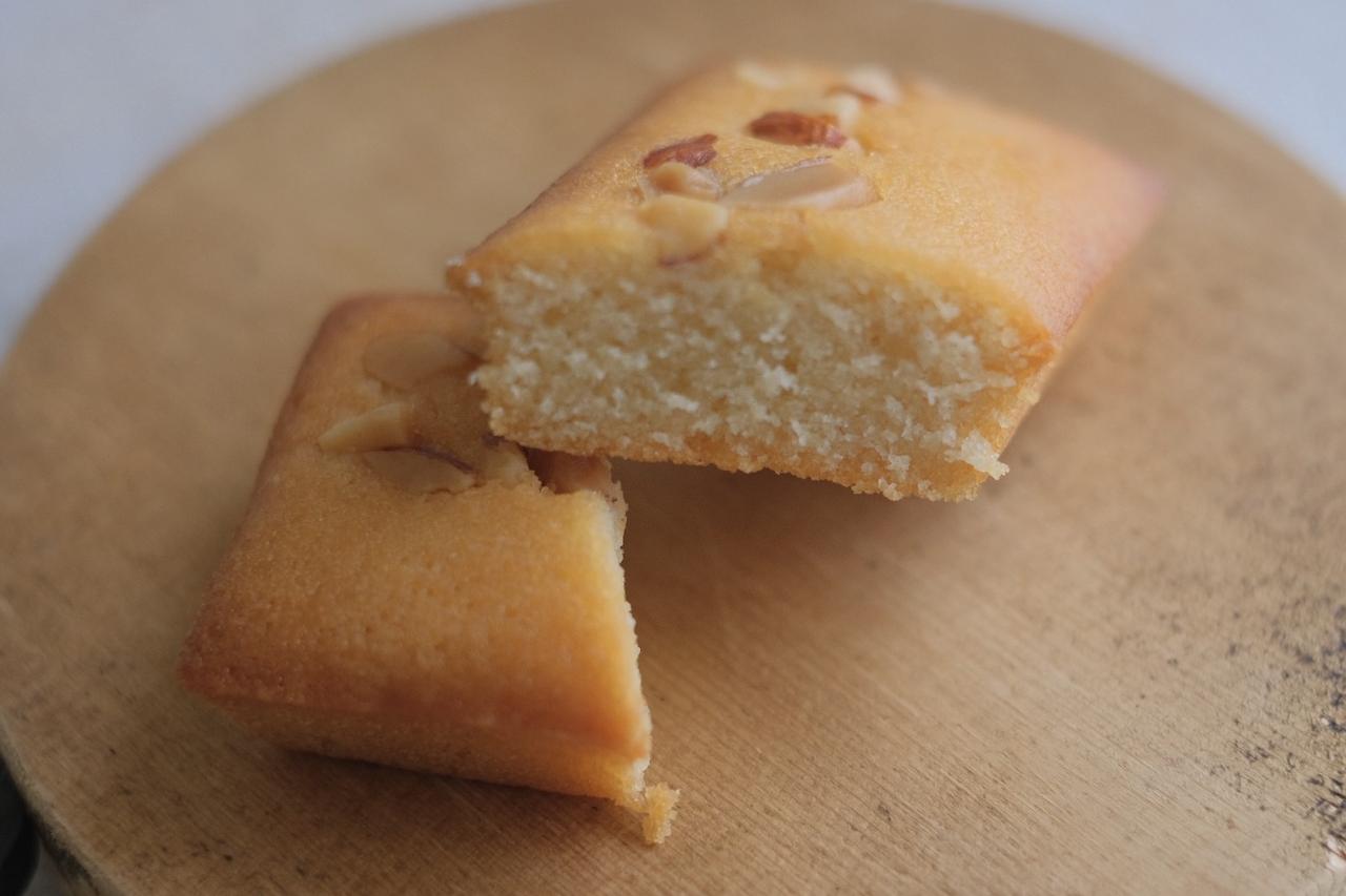 画像2: ●発酵バター香るアーモンド フィナンシェ