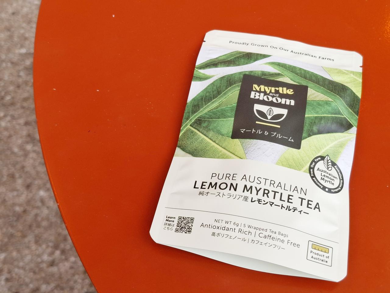 画像: レモンマートルティーの配布