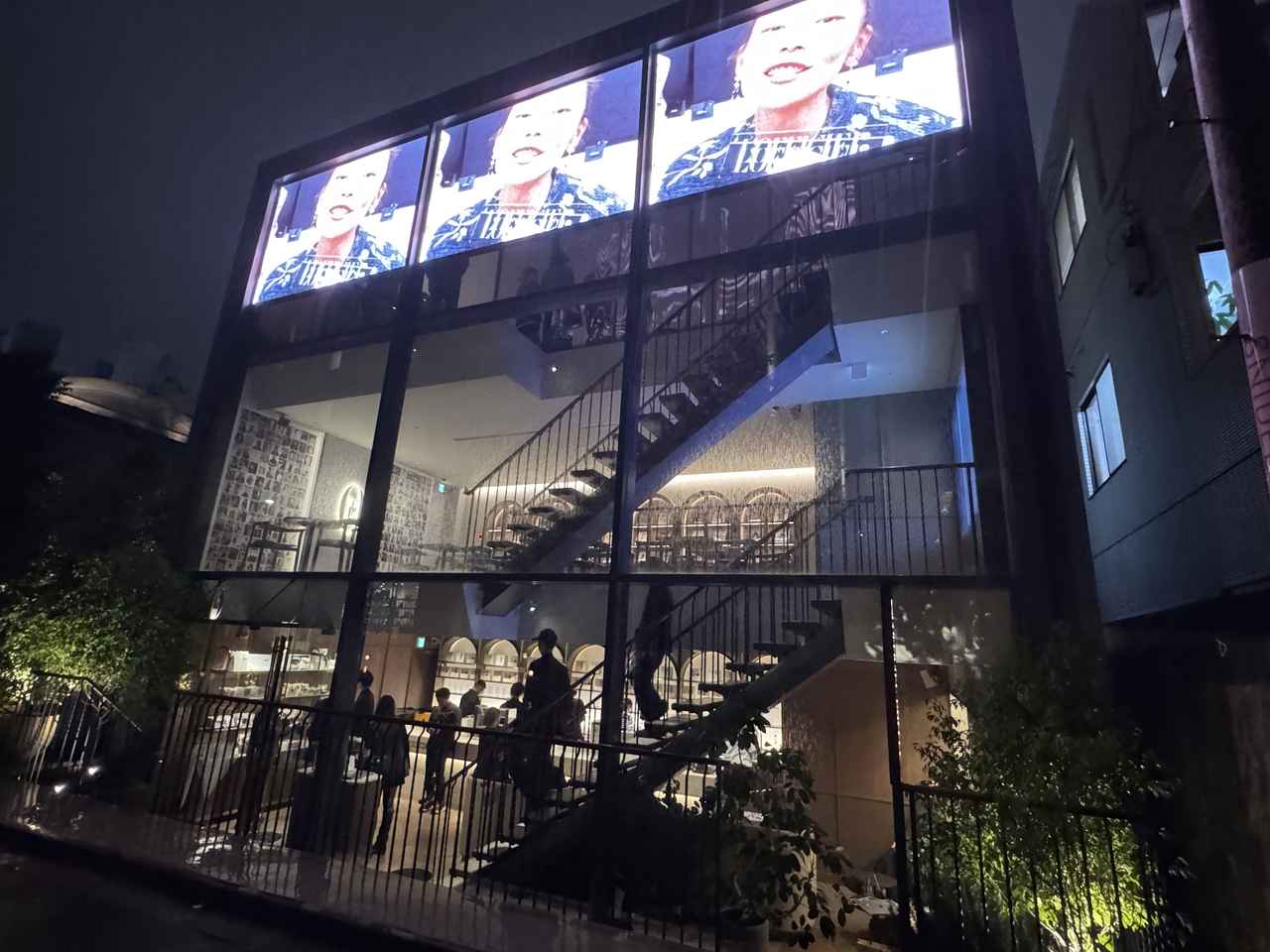 画像2: 表参道でモードな余韻感じるBAR体験♡『L’OFFICIEL BAR』がグランドオープン