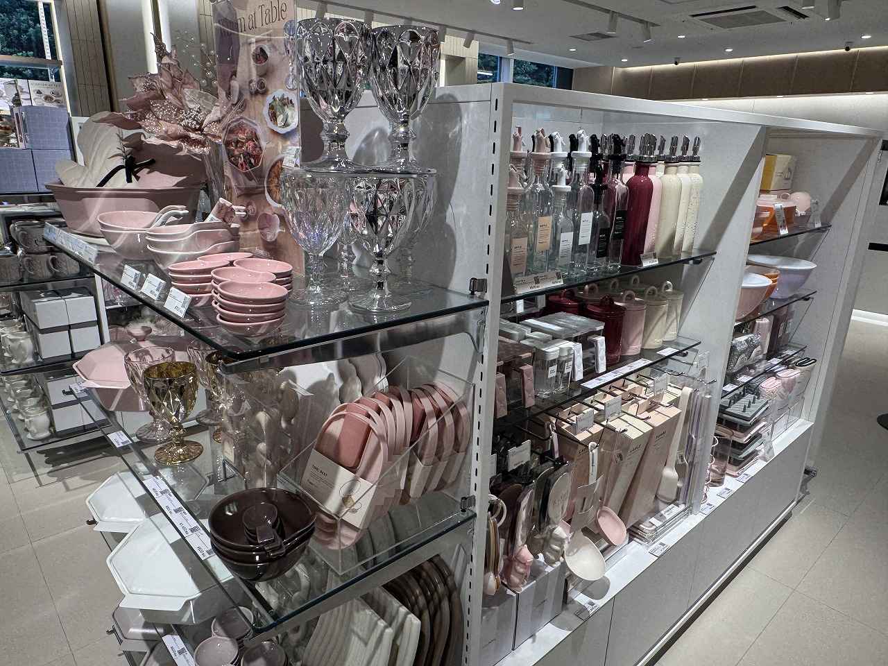 画像 : 11番目の画像 - 「【Francfranc青山店＆新宿サザンテラス店】“心ときめく”空間へ♡ライフスタイル提案型店舗としてリニューアルオープン！」のアルバム - カワコレメディア