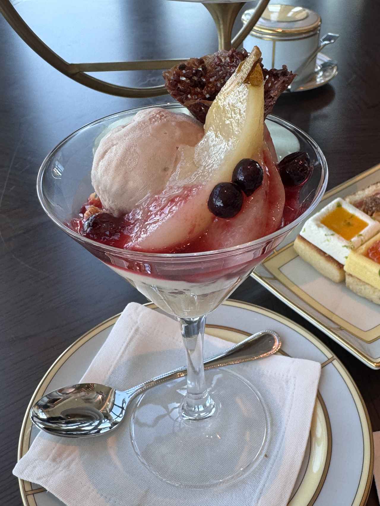 画像10: 世界最高峰のラグジュアリー「ウォルドーフ・アストリア」が大阪に誕生♡吹き抜け空間で味わう優雅なアフタヌーンティー