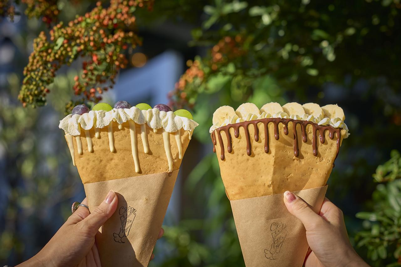 画像: お店にかける思いを色々教えていただきましたが、カワコレ読者に向けて、「クレープとエスプレッソと」で味わえる体験や、⾒た⽬・⾹り・空間のこだわり、特におすすめのメニューがあればぜひ教えてください。