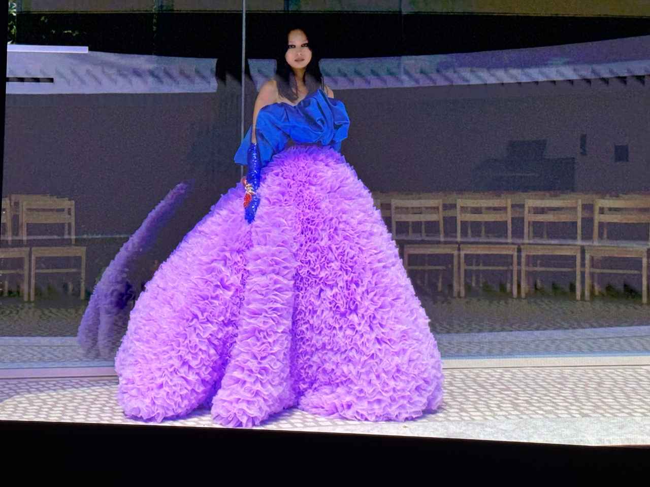 画像4: 八芳園でのみ着用可能♡唯一無二の祝福を纏う【TOMO KOIZUMI × KOTOHOGI】特別なウエディングドレスが誕生