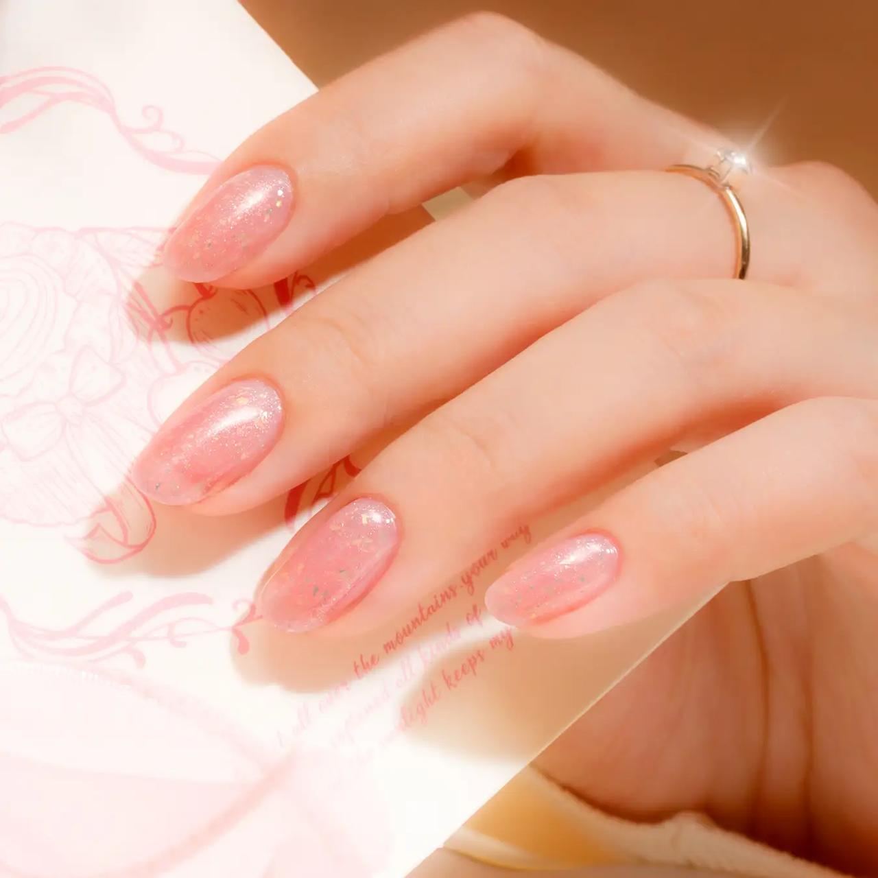 画像: 心が躍るようにラメが揺れ動くカラフルで楽しげなグリッターカラー【限定色】