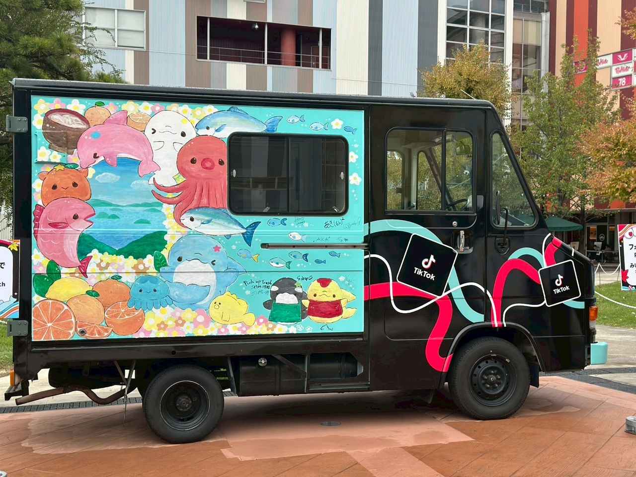 画像2: フォトジェニックな秋！アートと光が彩る“撮りたくなる”スポット