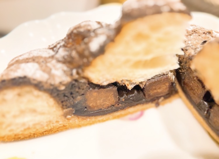 画像: チョコマカロンクロワッサン