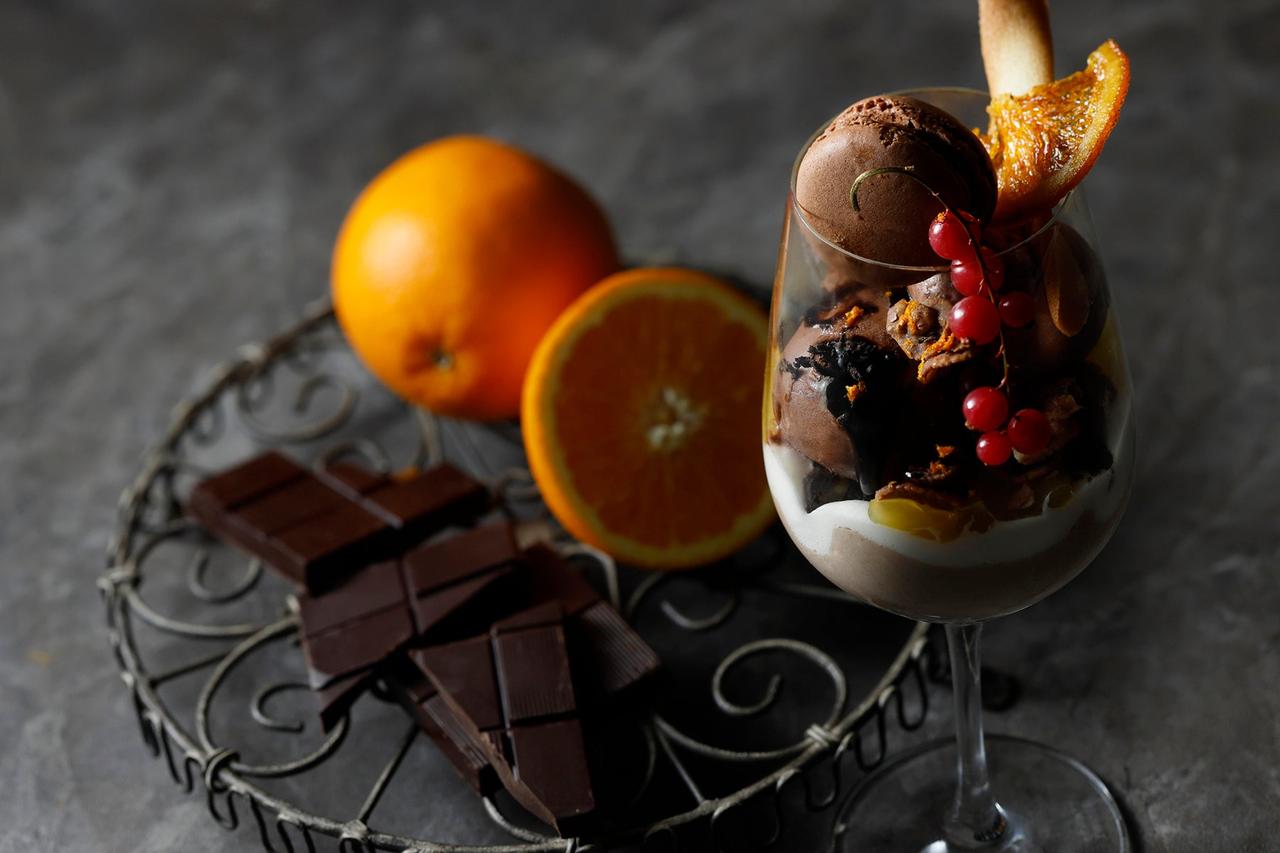 画像: 「大人のショコラオレンジパフェ」の魅力