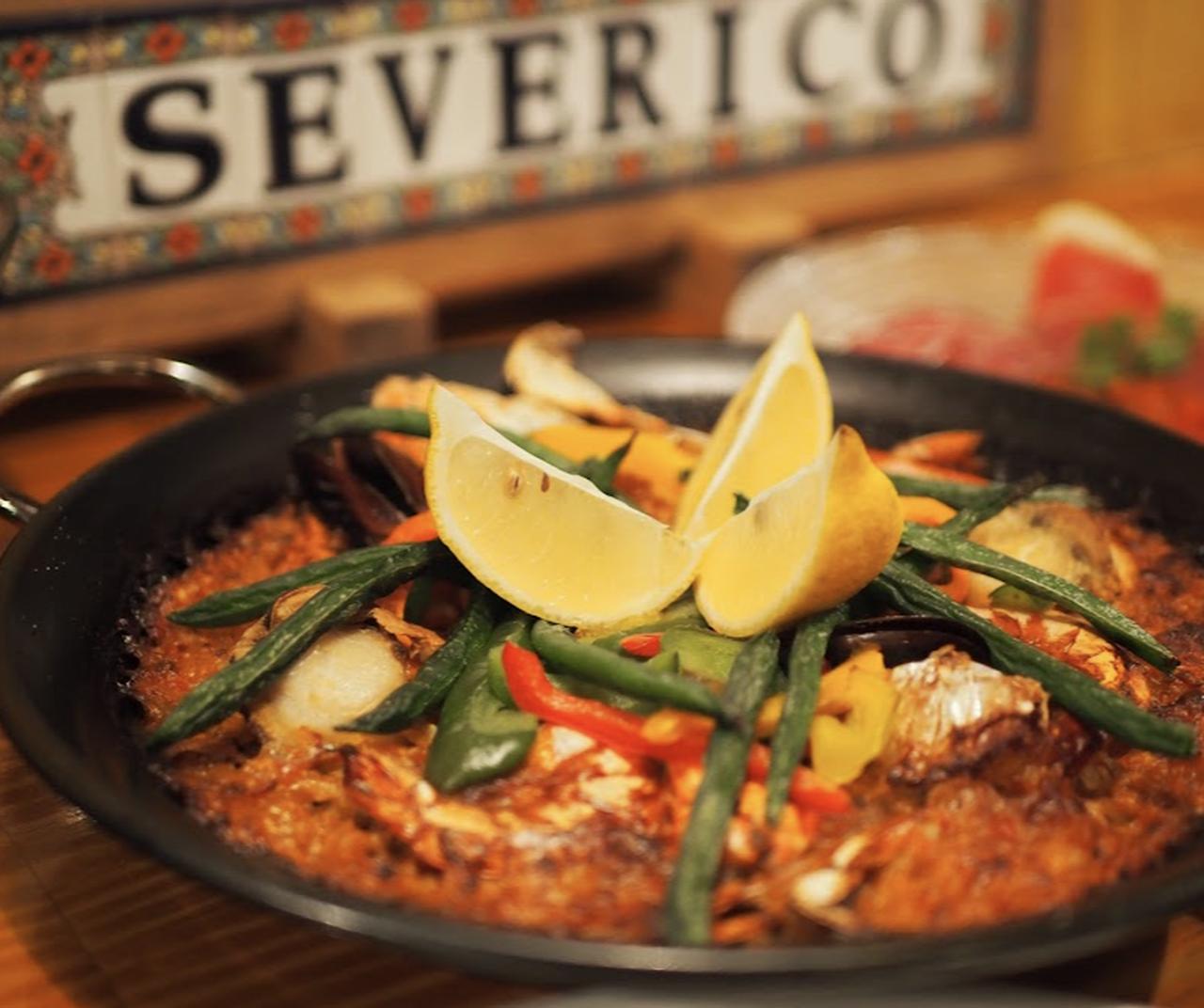 画像: 魚介のパエリア