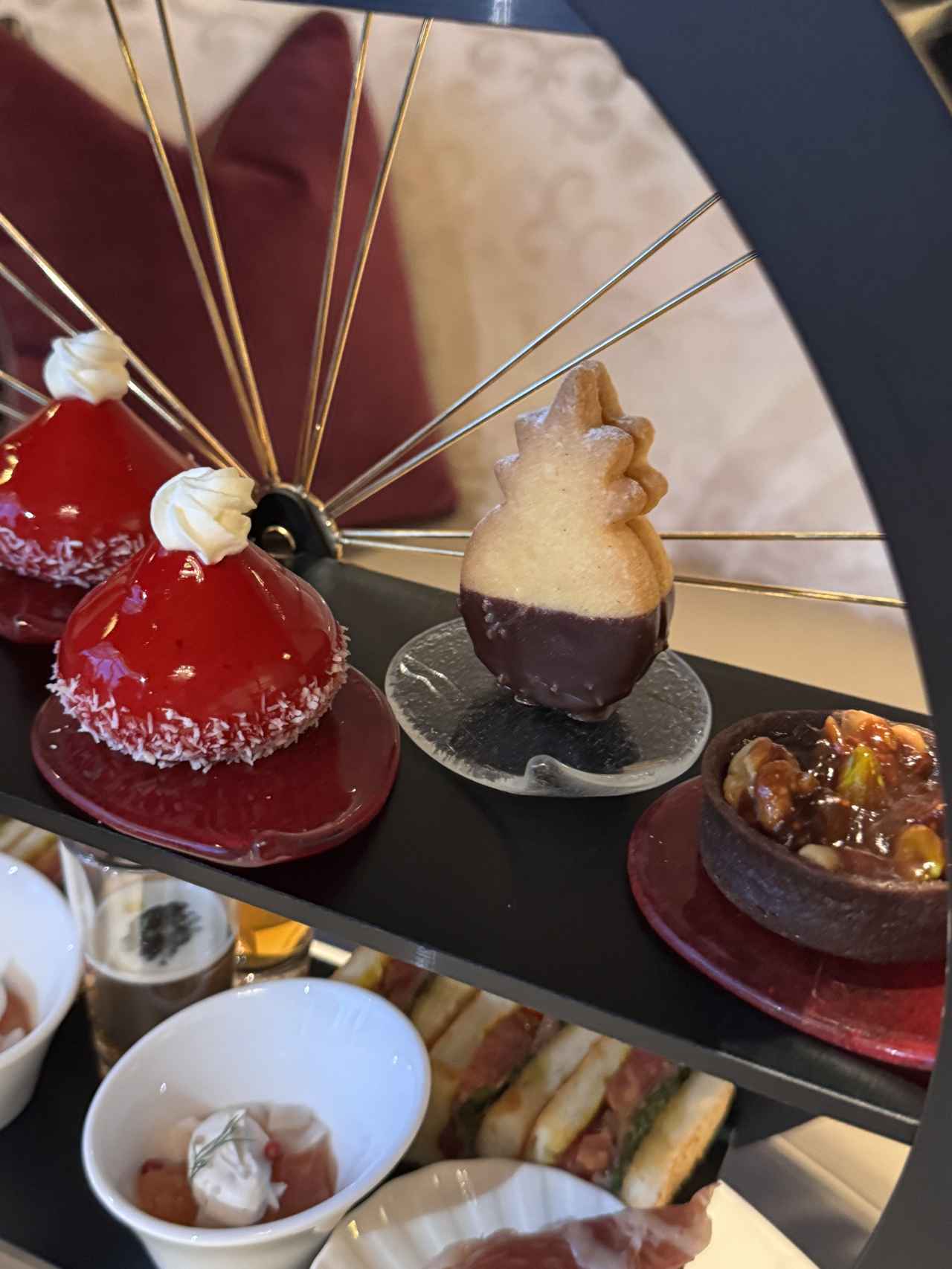 画像1: 「ザ・カハラ・ホテル＆リゾート 横浜」で過ごす甘美なクリスマスの午後♡「クリスマスアフタヌーンティー」が期間限定で登場