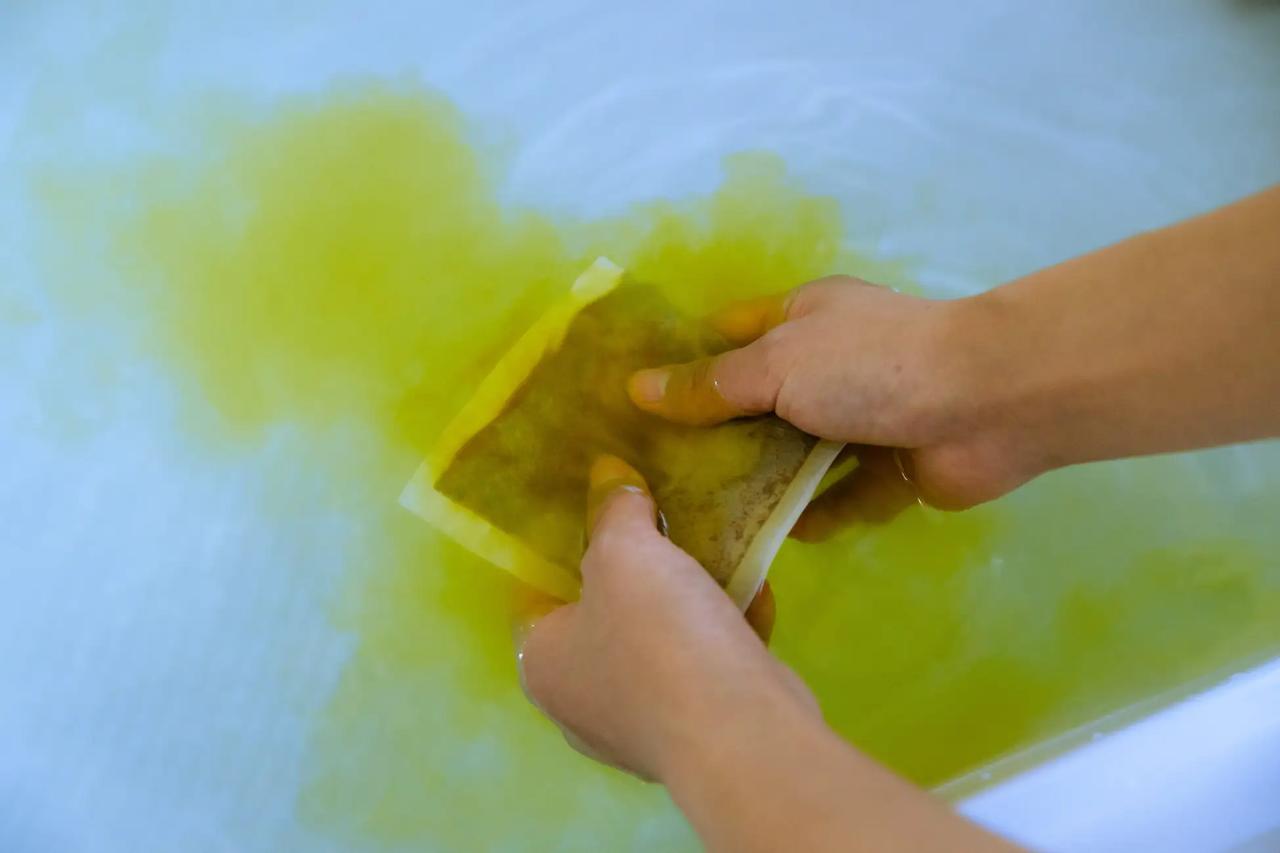 画像1: 湯船の中でもみ出すだけ。生薬の力を、心地よく引き出す処方