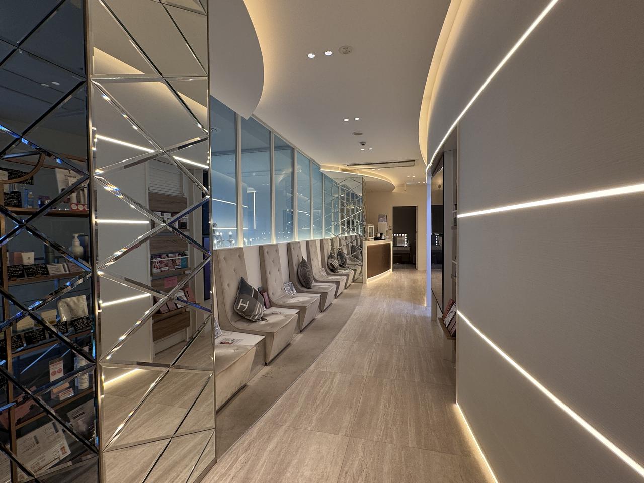 画像2: 本質的な美しさを、専門医とともに育む。 MET BEAUTY CLINICが提案する“ウェルエイジング”という選択