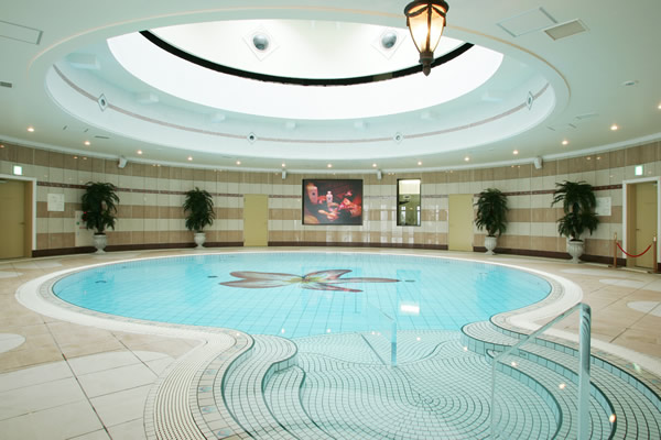 画像: 水着着用・男女兼用 www.enospa.jp