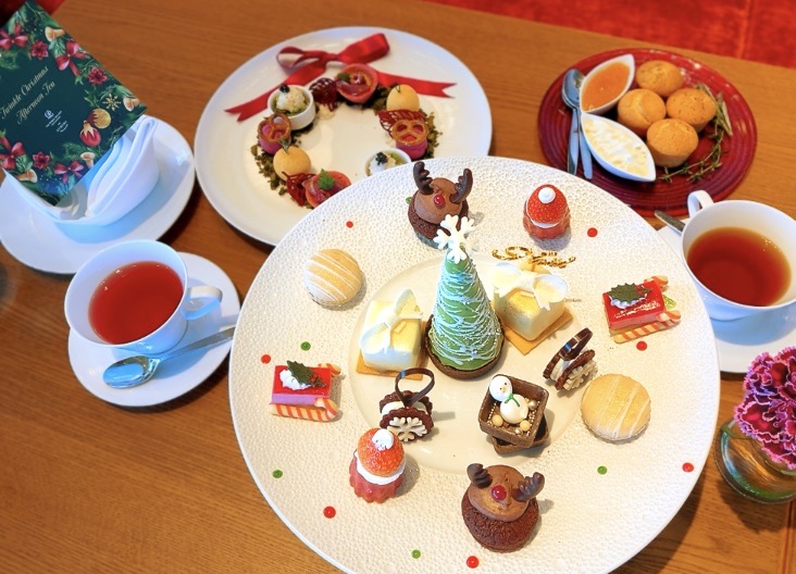画像1: 心温まるティータイムを、絶景と共に…！クリスマスアフタヌーンティーは、あのホテルの「ファミリーホームパーティー」がおすすめ♡