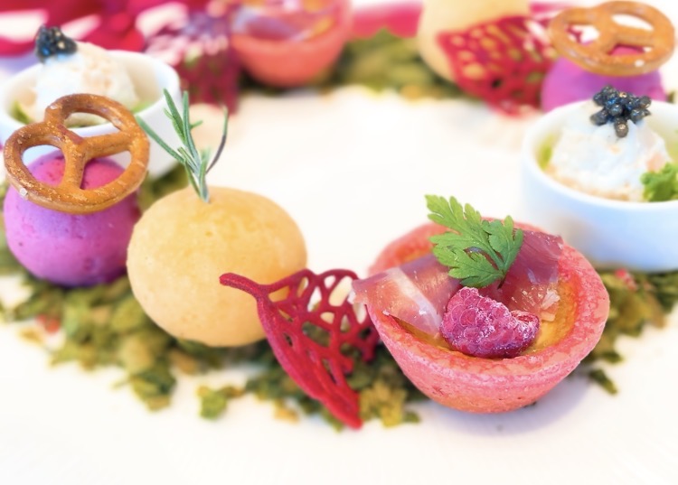 画像14: 心温まるティータイムを、絶景と共に…！クリスマスアフタヌーンティーは、あのホテルの「ファミリーホームパーティー」がおすすめ♡