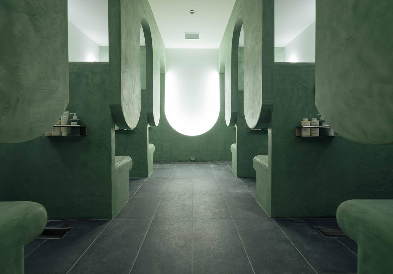 画像: 半個室状のブースでセルフケアのできるスチームサウナRETOX