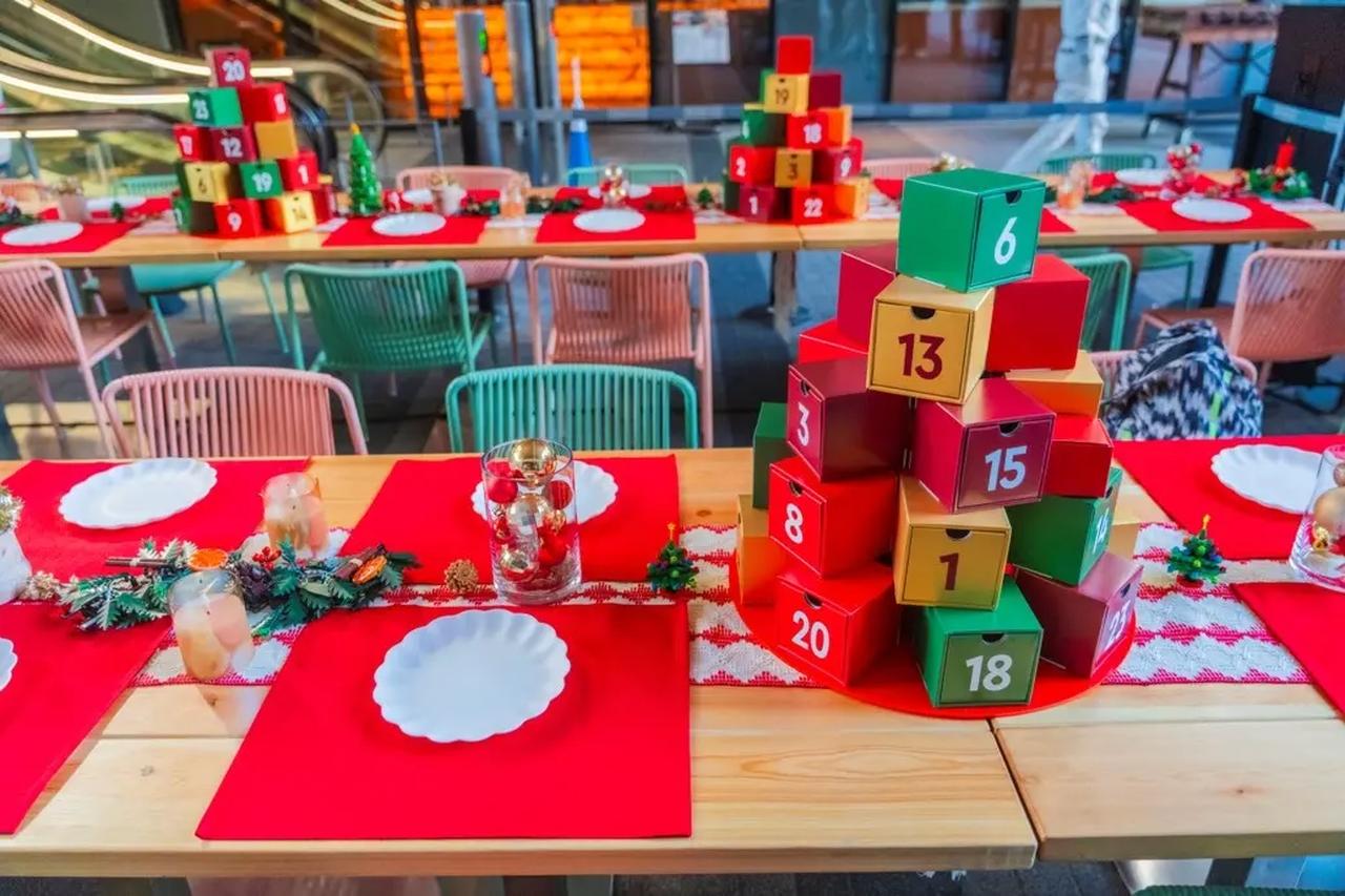 画像: 大人も夢中！レゴブロックの「ミニツリー」組み立て体験