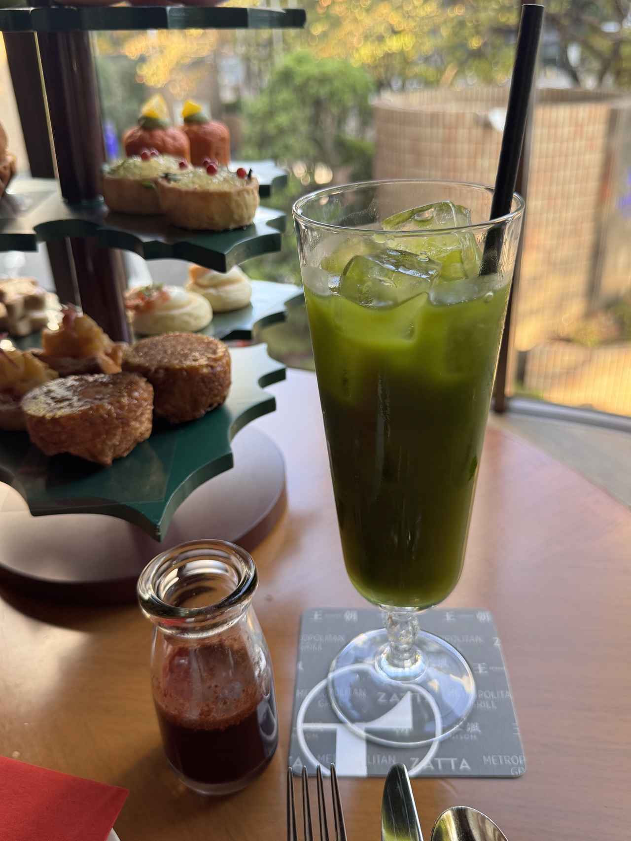 画像: 「聖なる夜の抹茶アイスティー」