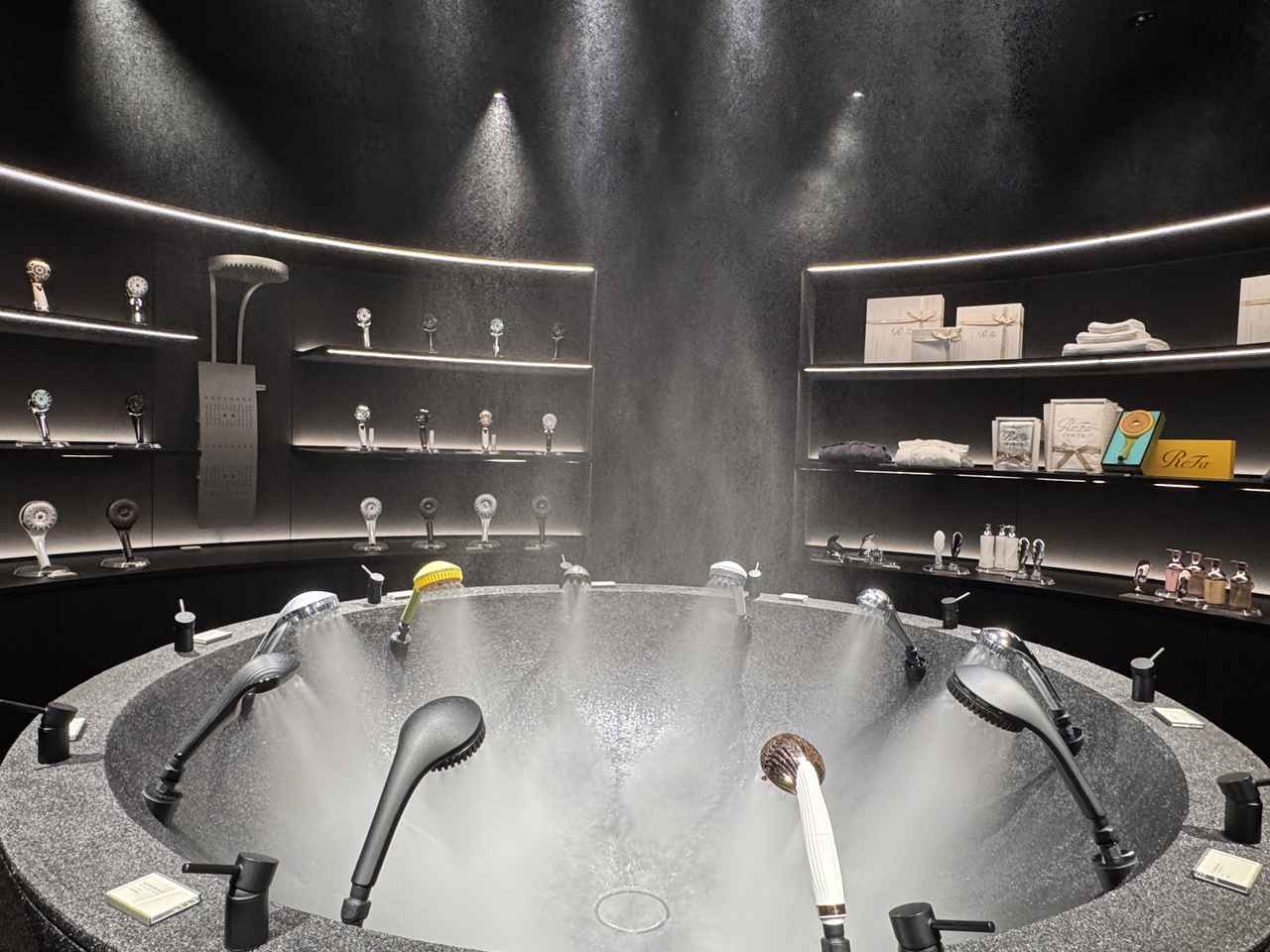 画像2: 「ReFa GINZA」グランドオープン♡美とテクノロジーが融合する、五感で選ぶビューティー体験