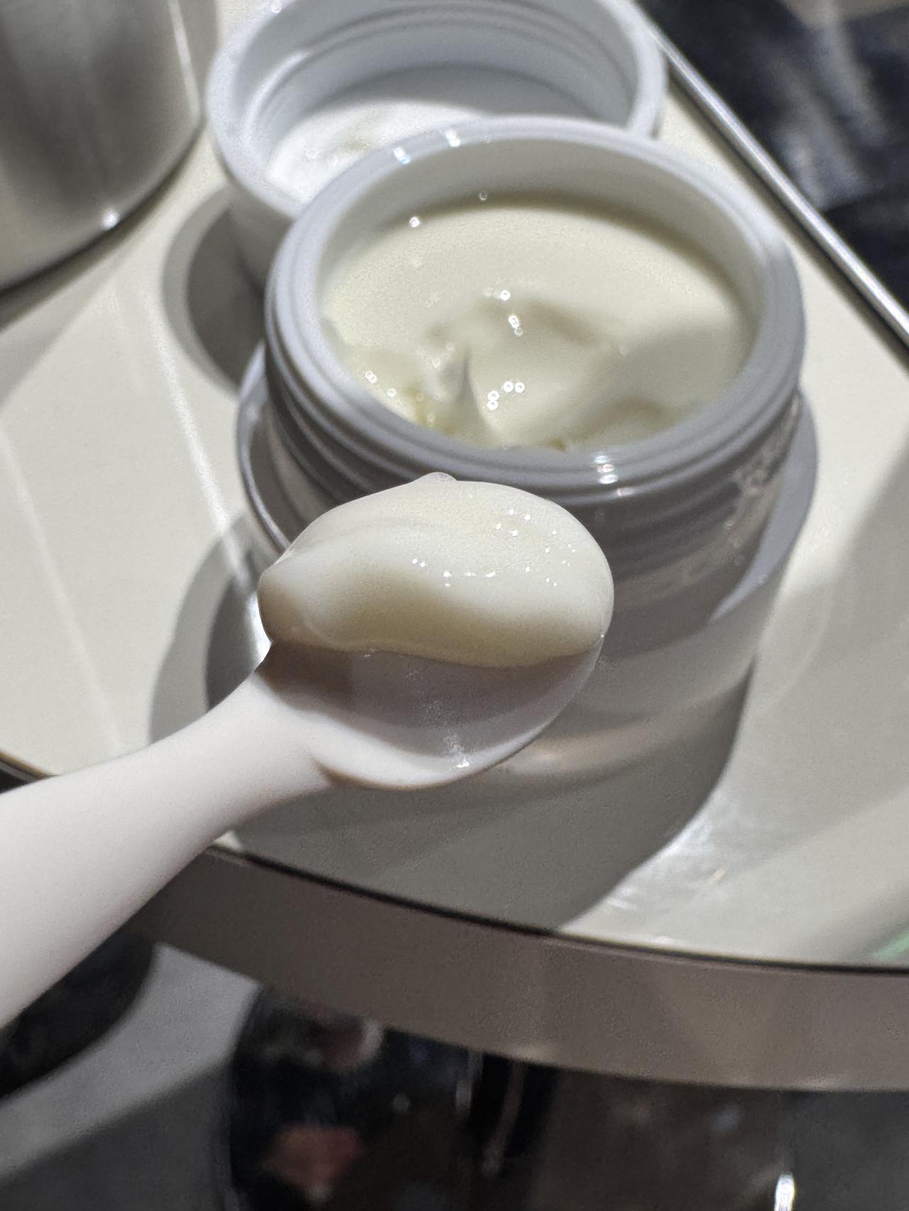 画像8: 100年の皮膚科学が導くハリ満ちる肌へ♡Eucerinから日本独自処方のプレミアムエイジングケアシリーズが新登場！