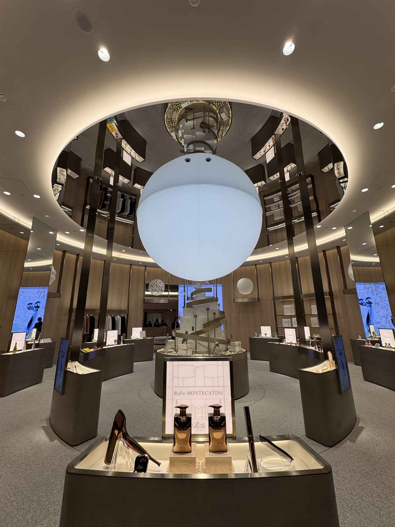 画像1: 「ReFa GINZA」グランドオープン♡美とテクノロジーが融合する、五感で選ぶビューティー体験