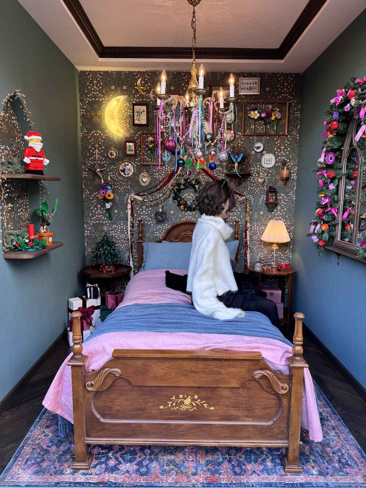 画像3: レゴ®で彩る“大人のクリスマス”♡ベッドルームから始まる遊び心あふれるホリデーデコレーション