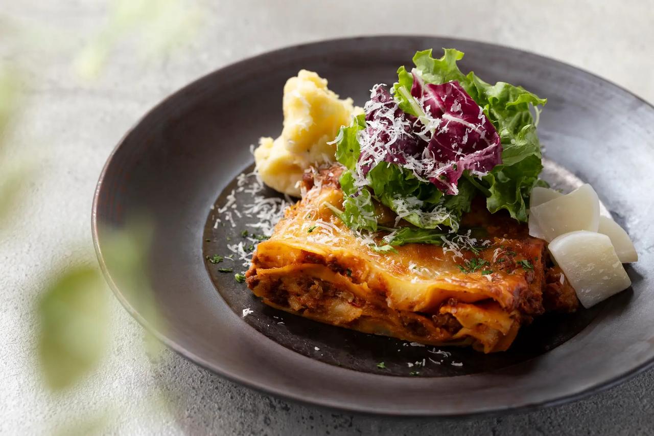 画像: 那須塩原野菜たっぷりミルクラザニア 1,200円（税込）※テイクアウト可   ※11月21日（金）～24日（月・祝）の期間は販売しておりません。