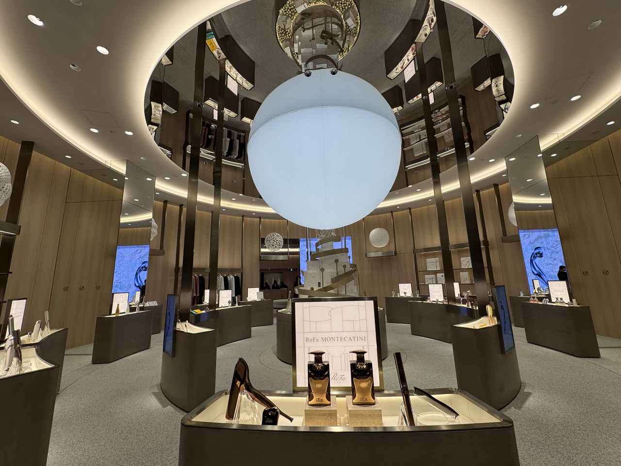 画像1: 100アイテムが先行・限定販売!新ブランドラインも続々登場