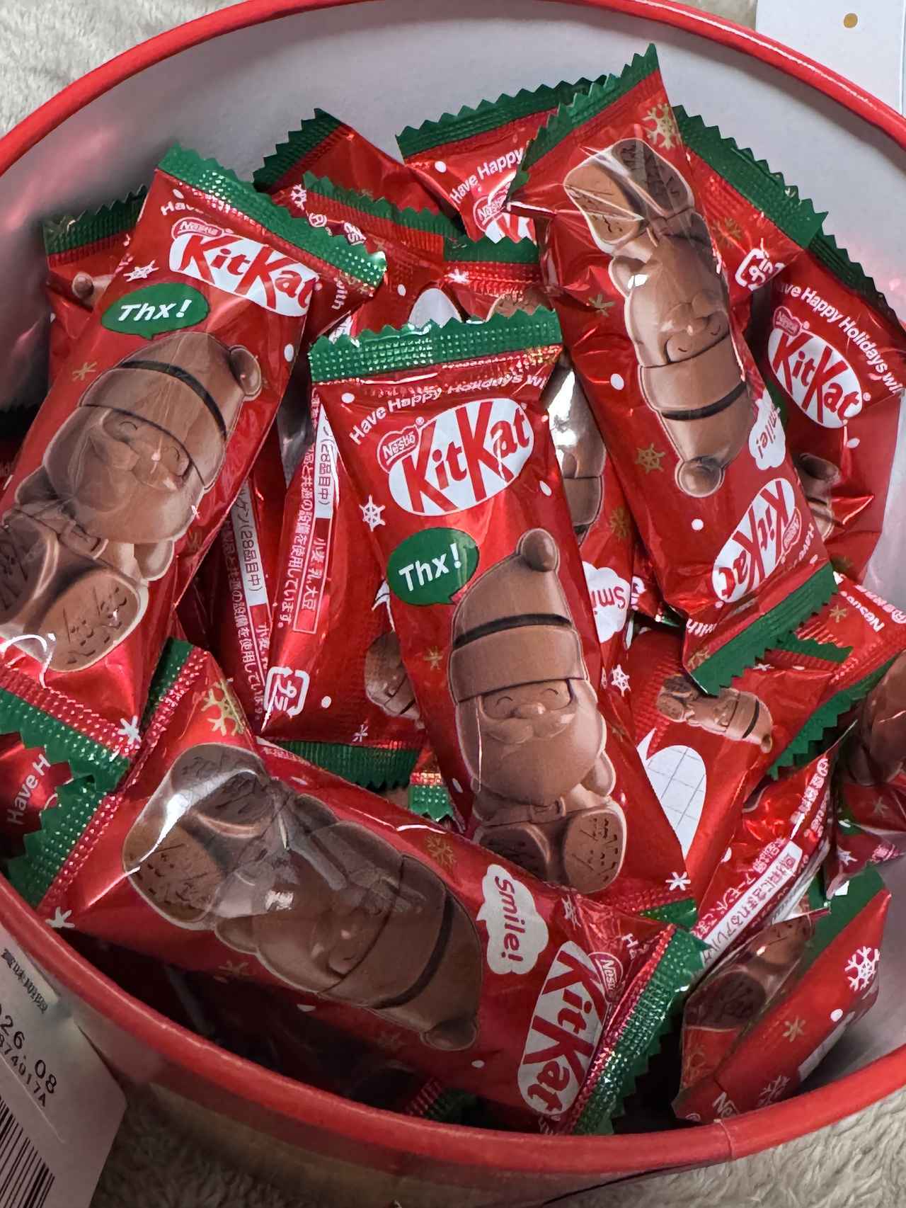 画像1: 「niko and ...」✖「キットカット ホリデイサンタ」♡2025年ホリデーコラボが再登場!