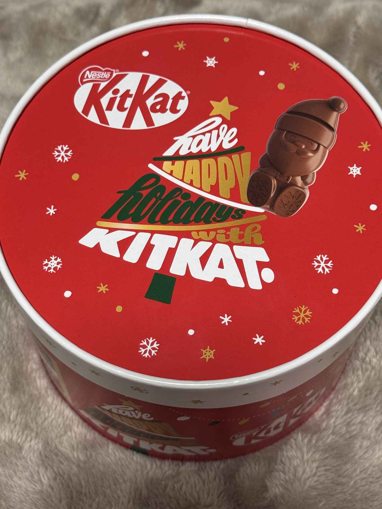 画像: キットカット ホリデイサンタ パーティーボックス 35個入り ※EC限定品 3000円