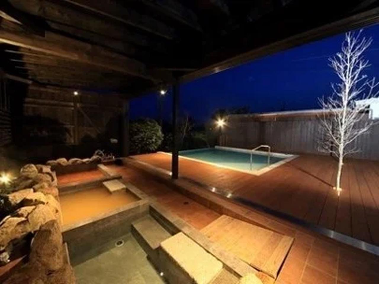 画像: 一棟貸切の家族風呂スタイル