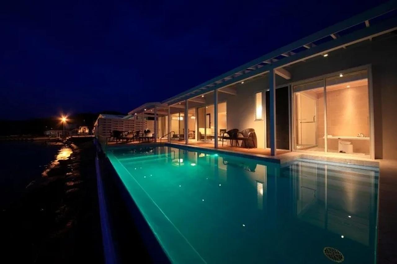 画像: 宮津湾と融合したインフィニティプール