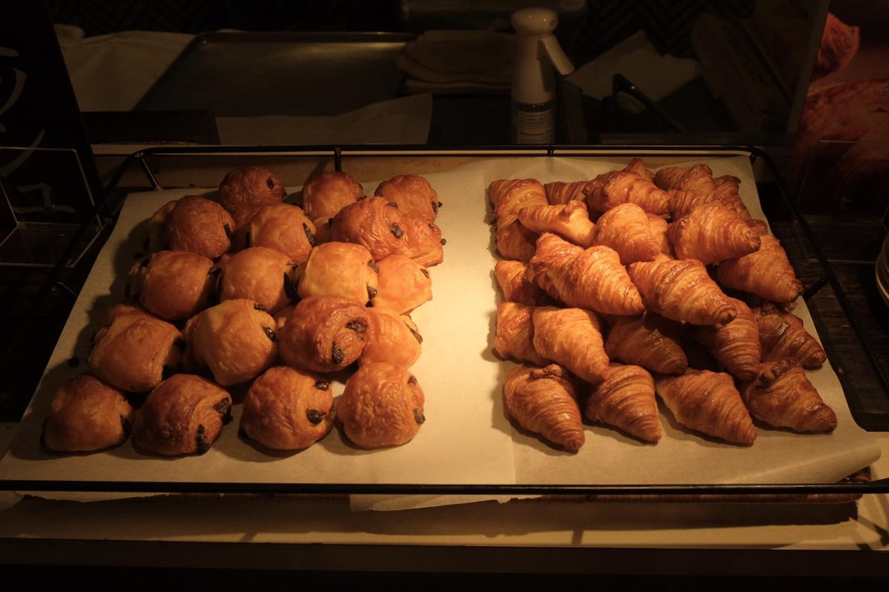 画像: チョコデニッシュ／クロワッサン