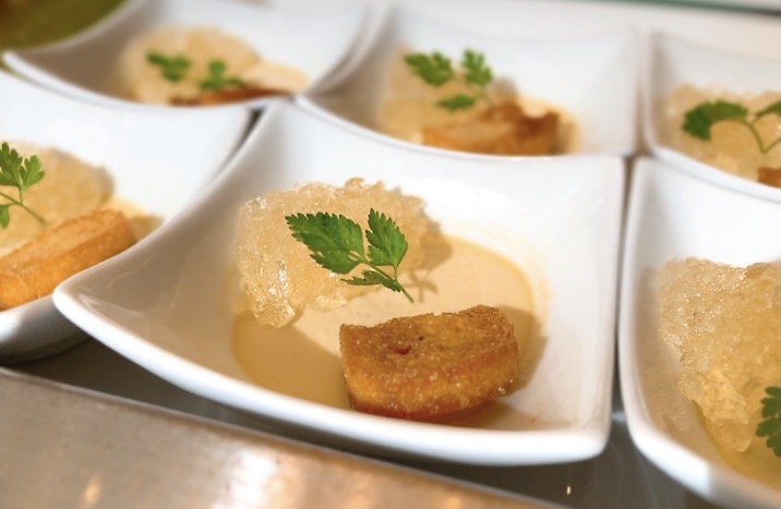 画像3: ホテルで楽しむ、クリスマスブッフェ♡フェスティブな気分を満喫できるのはここ！