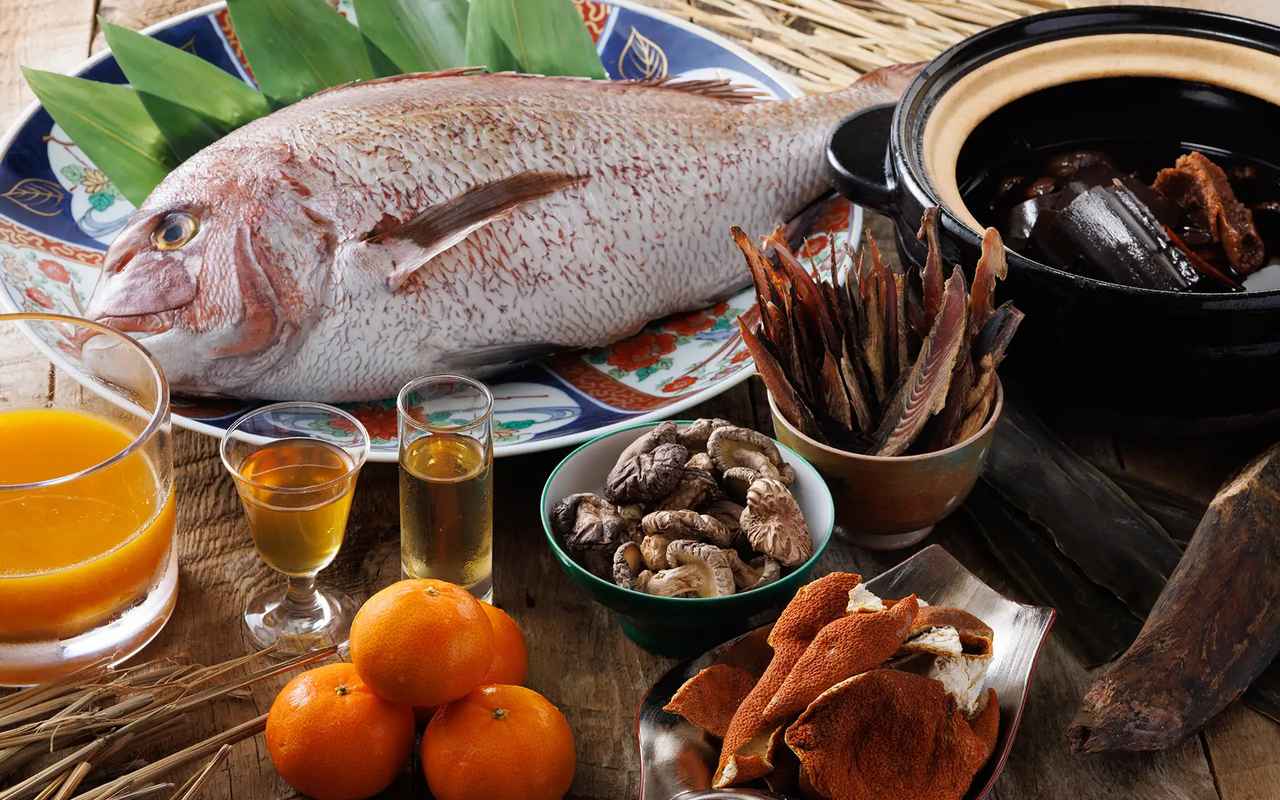 画像: 高知の真鯛の藁焼き 2種の香味ソースの素材