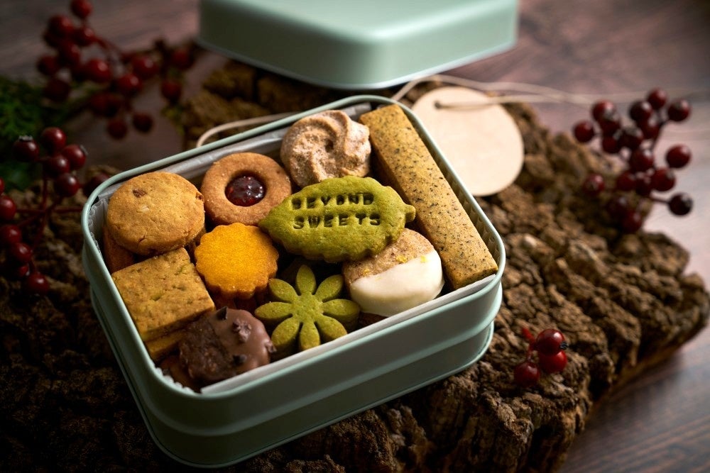 画像1: アレルギー特定8品目不使用!小麦・白砂糖なしのグルテンフリークッキー缶がクリスマス限定で登場