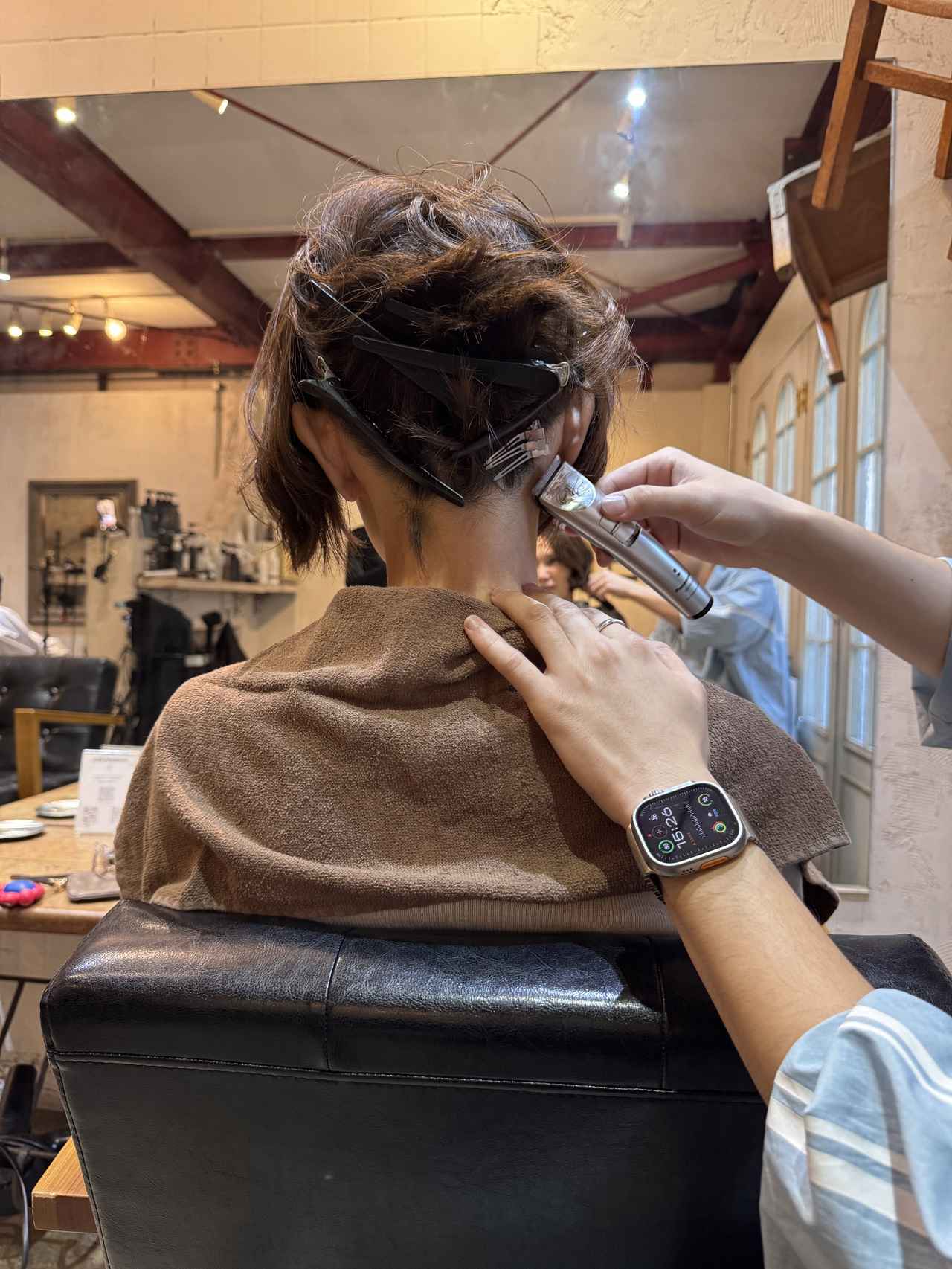 画像: 全てそり落とすデザインにしました。