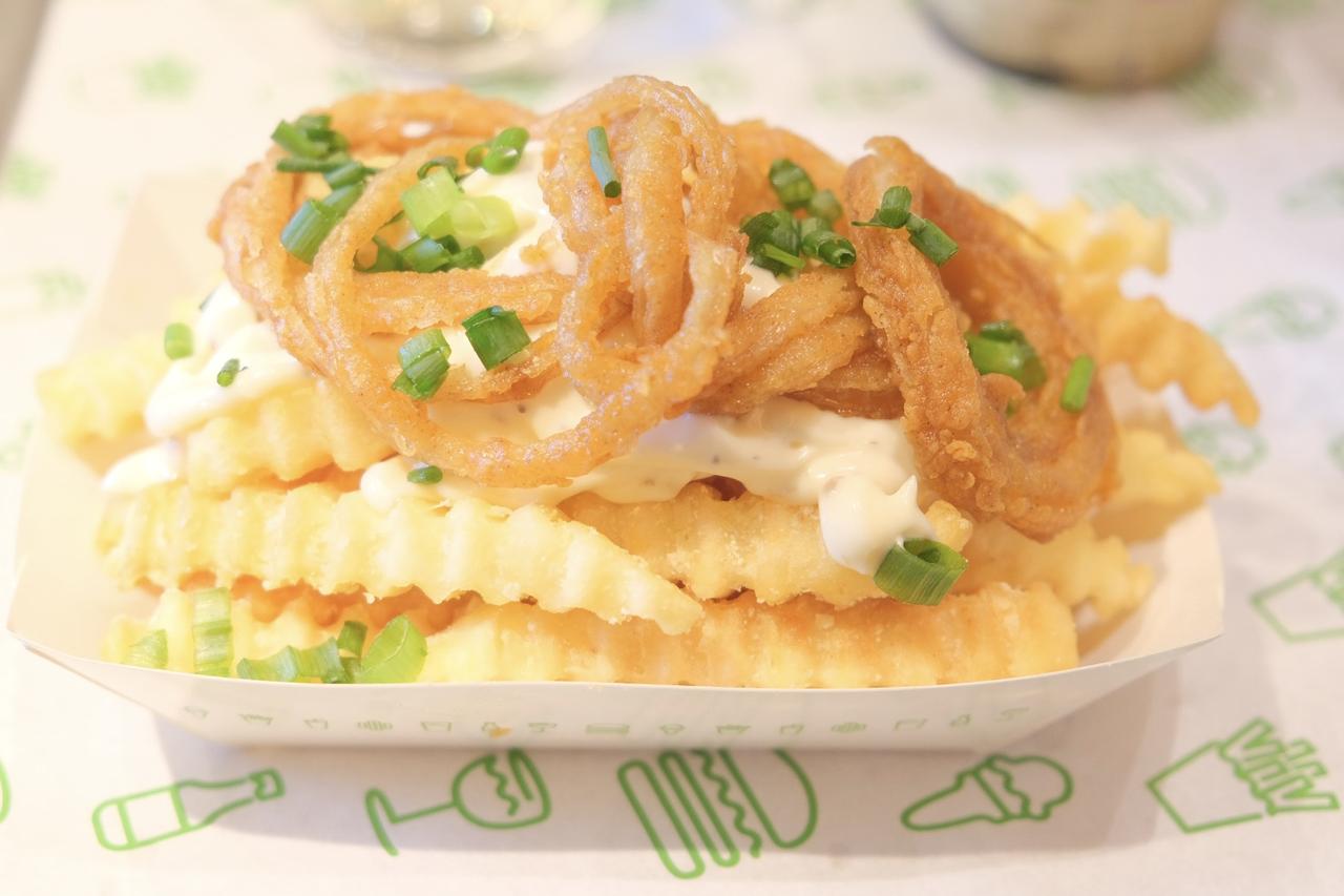 画像4: 【試食レポ】「Shake Shack」よりオリジナルワインとのペアリングもおすすめ！ホリデーシーズンにぴったりな特別メニュー『ブラックトリュフバーガー』・『ブラックトリュフフライ』期間限定販売中♪