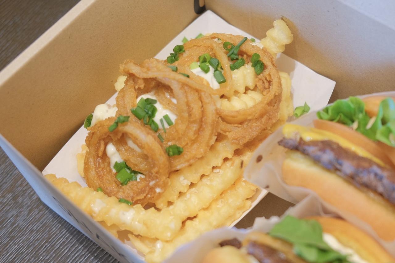 画像5: 【試食レポ】「Shake Shack」よりオリジナルワインとのペアリングもおすすめ！ホリデーシーズンにぴったりな特別メニュー『ブラックトリュフバーガー』・『ブラックトリュフフライ』期間限定販売中♪