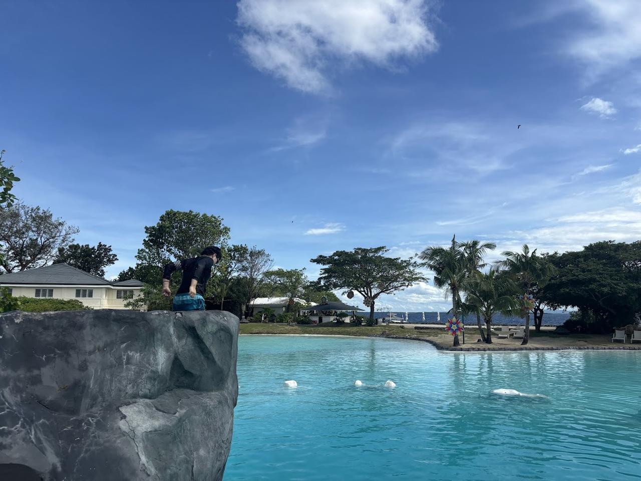 画像4: 世界最大級のラグーンプール