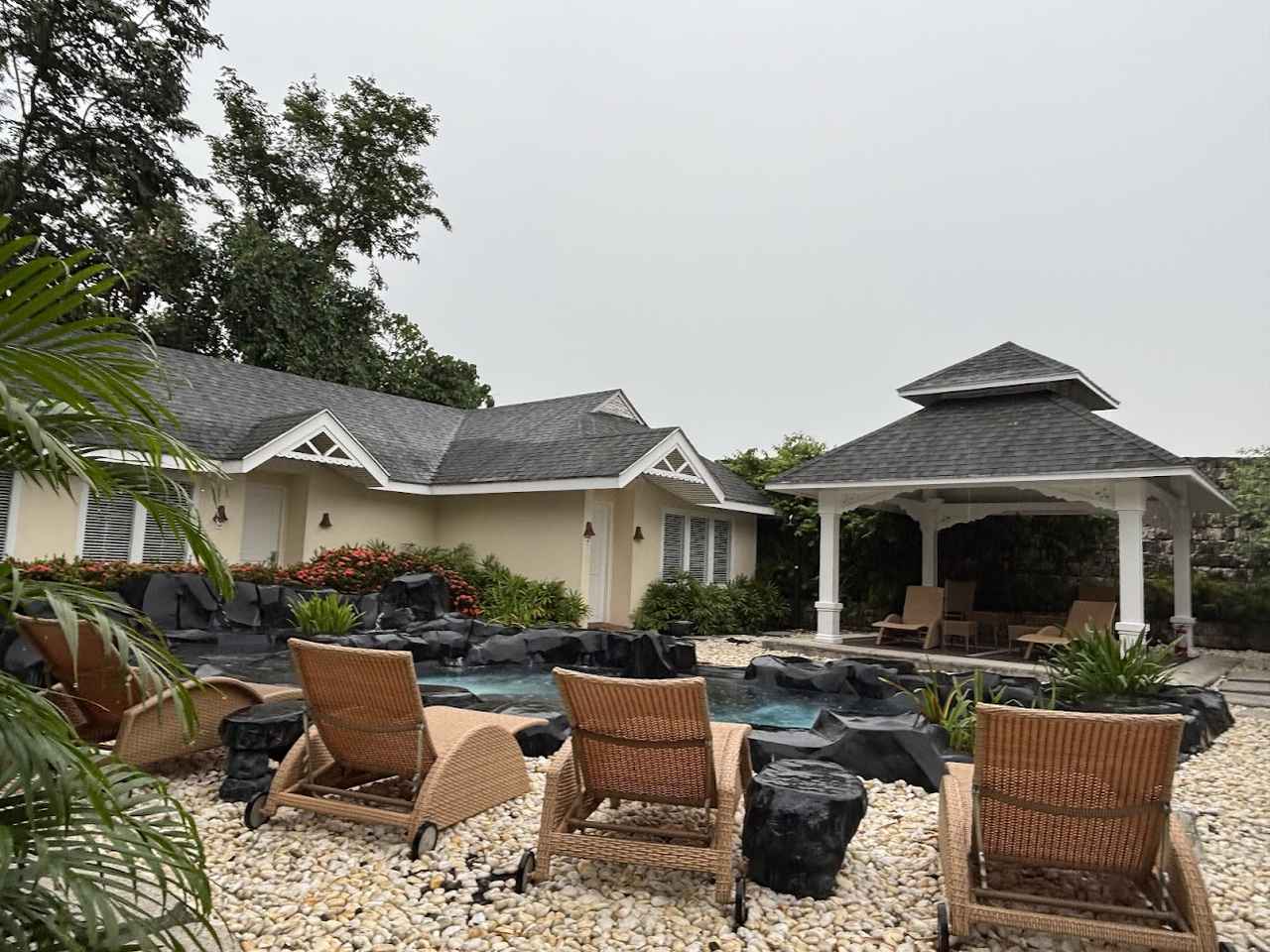 画像1: クアンタム・ヴィラ