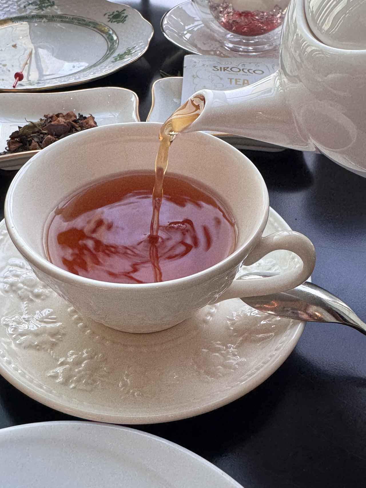 画像7: 深紅のベリーに心躍る♡【ザ ロイヤルパークホテル アイコニック 東京汐留】冬限定クリスマスアフタヌーンティー