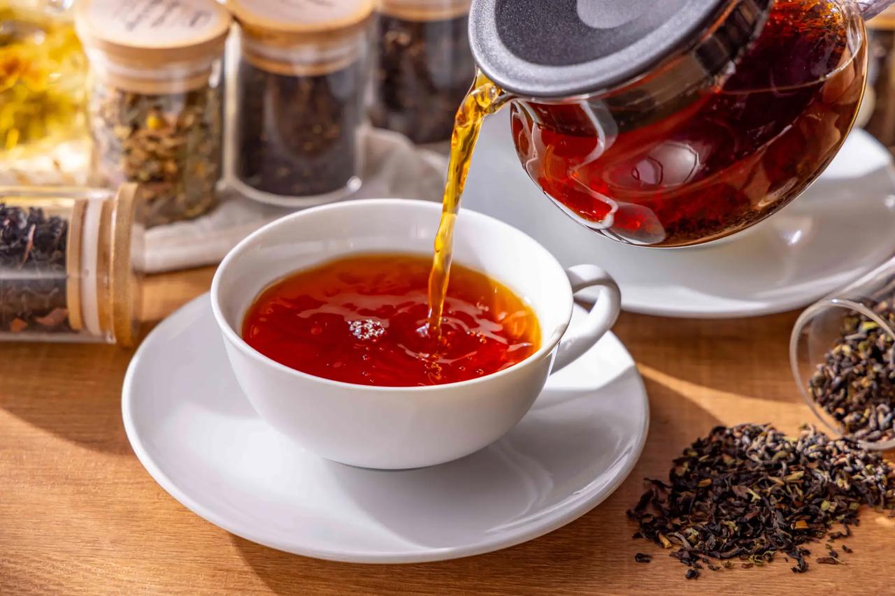 画像: ロンネフェルトから14種の紅茶をご用意