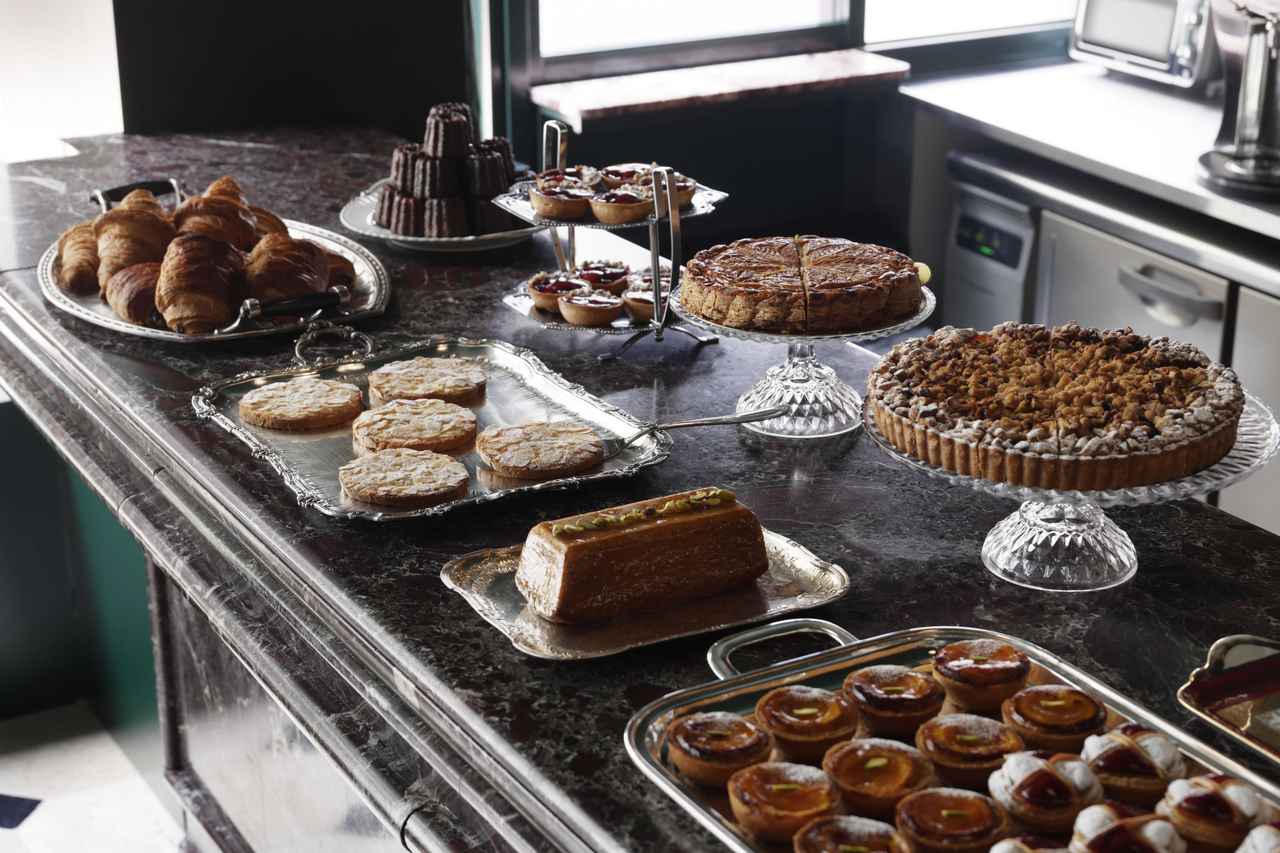 画像3: ビュリーのカフェでパリジェンヌ気分