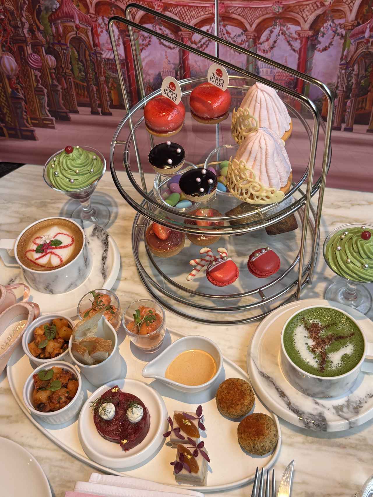 画像1: 『くるみ割り人形』お菓子の国を味わうアフタヌーンティー